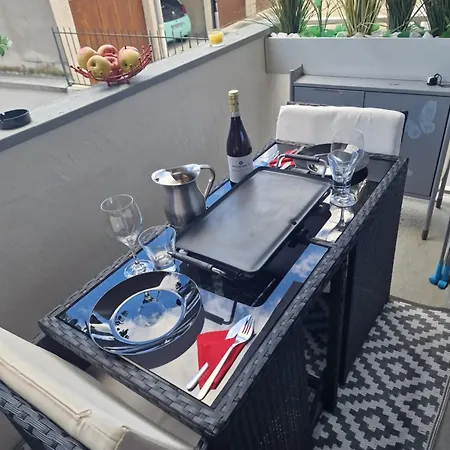 Appartement Aix Centre Cosy Calme Garage Terrasse